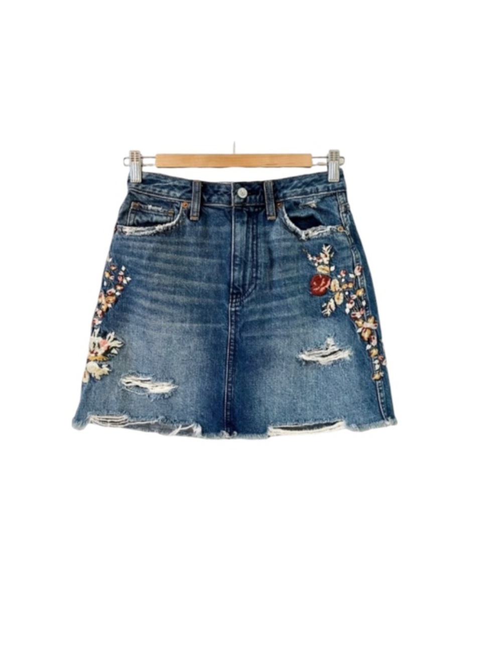 Abercrombie & Fitch Blue Denim Floral Embroidered Distressed Jean Mini Skirt